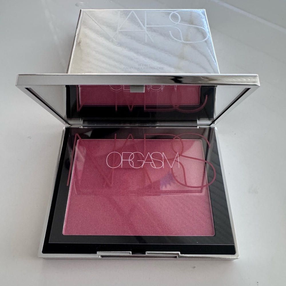 The NARS Orgasm Blush Jumbo (Limited Edition)